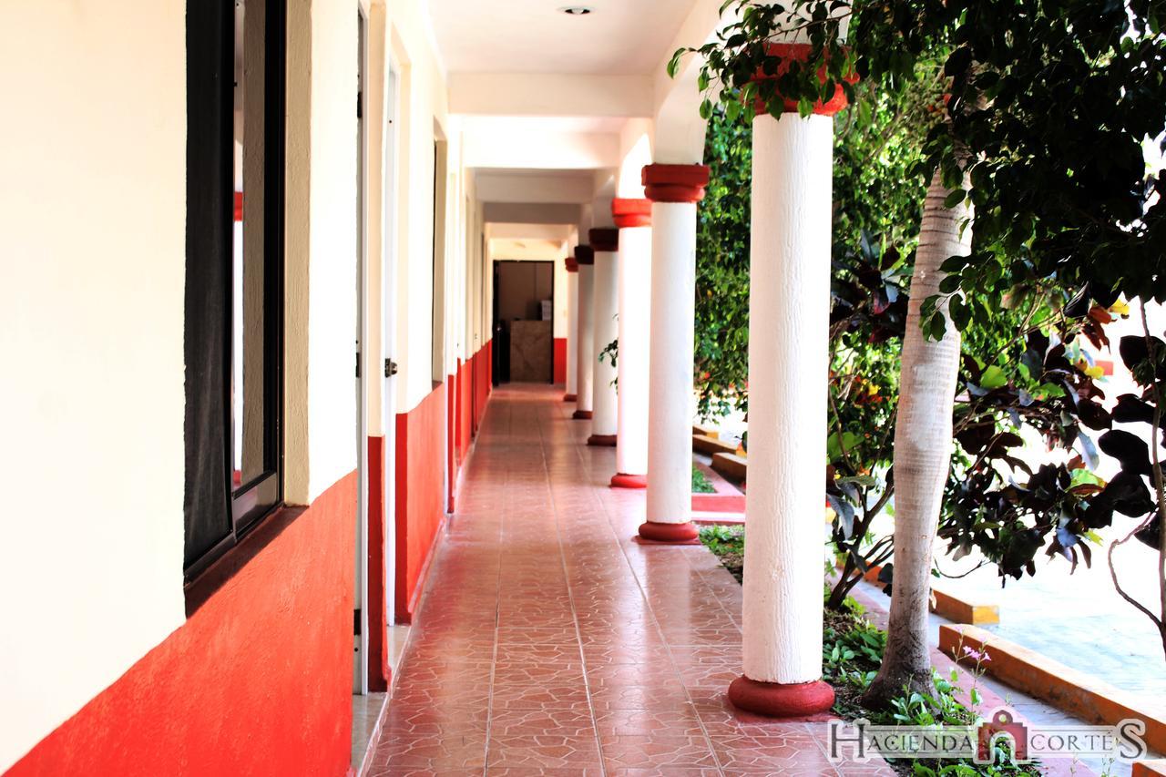 Hotel Hacienda Cortes ميريدا المظهر الخارجي الصورة