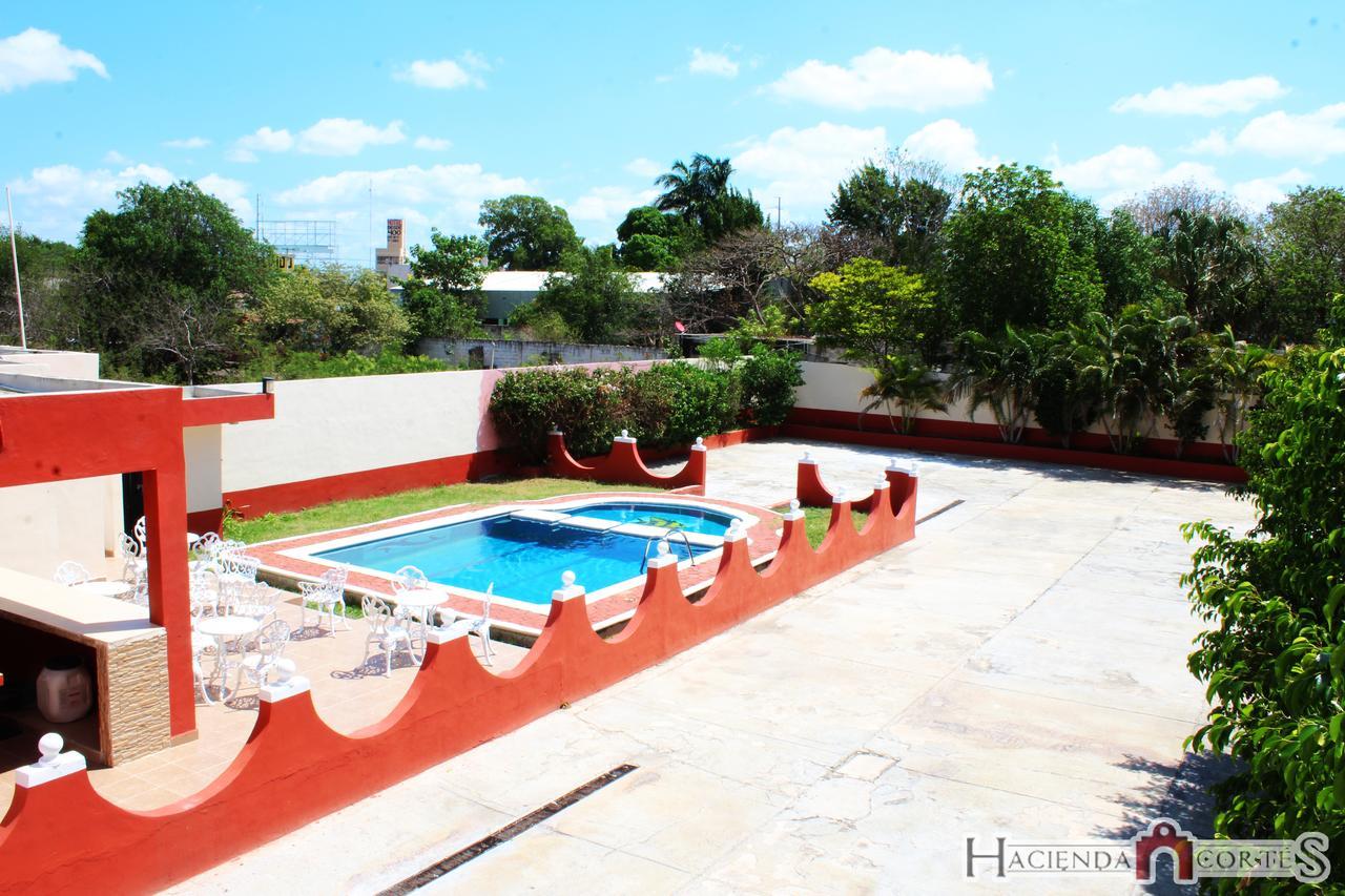 Hotel Hacienda Cortes ميريدا المظهر الخارجي الصورة